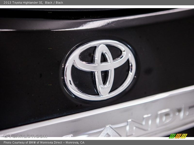 Black / Black 2013 Toyota Highlander SE