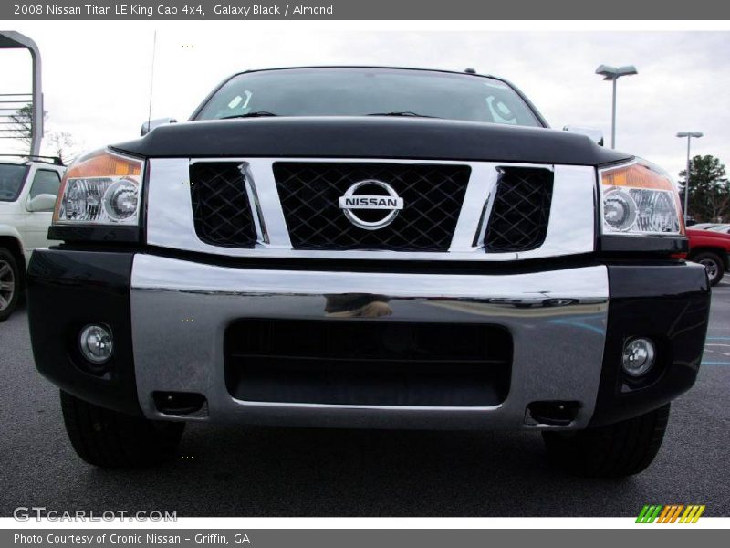 Galaxy Black / Almond 2008 Nissan Titan LE King Cab 4x4