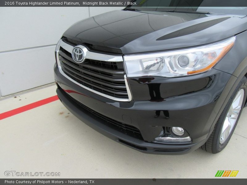 Midnight Black Metallic / Black 2016 Toyota Highlander Limited Platinum