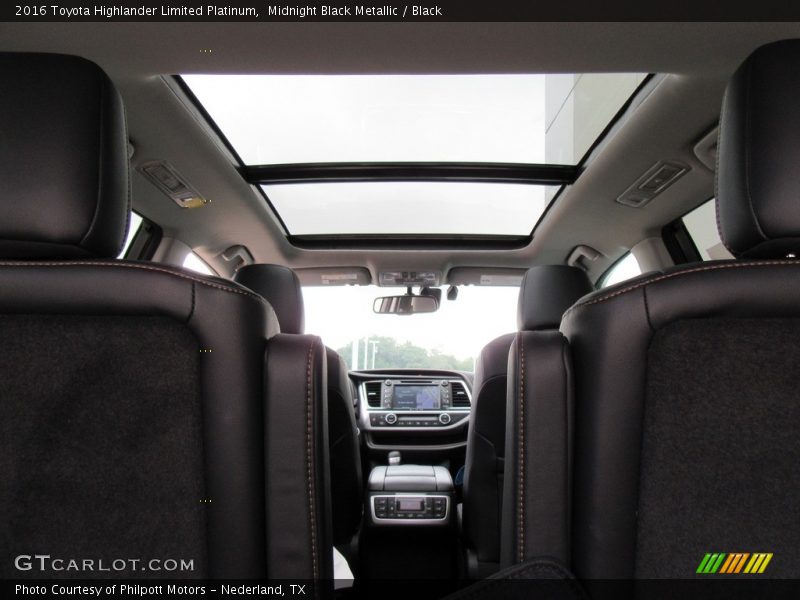 Midnight Black Metallic / Black 2016 Toyota Highlander Limited Platinum