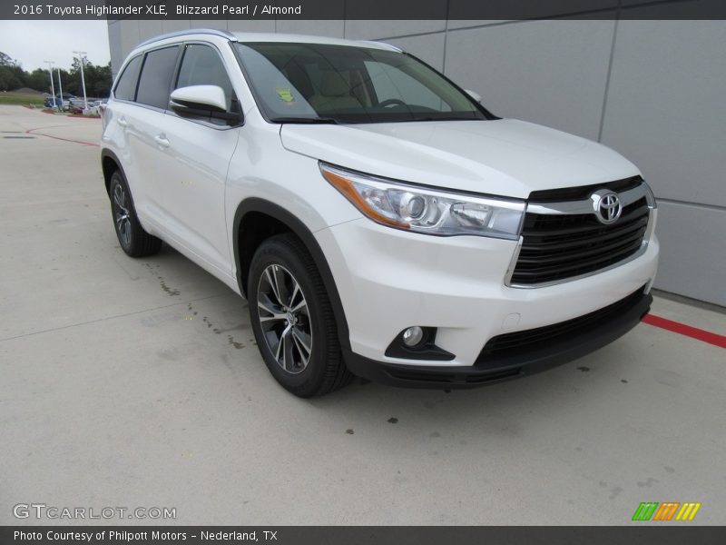 Blizzard Pearl / Almond 2016 Toyota Highlander XLE