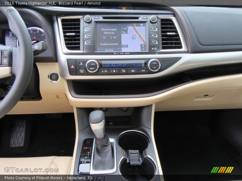 Blizzard Pearl / Almond 2016 Toyota Highlander XLE