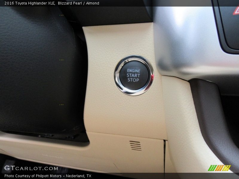 Blizzard Pearl / Almond 2016 Toyota Highlander XLE