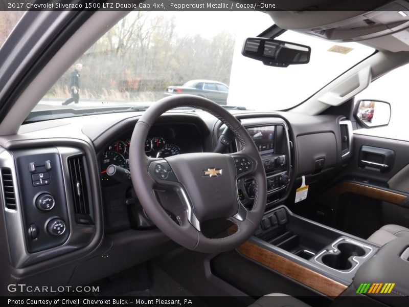 Pepperdust Metallic / Cocoa/­Dune 2017 Chevrolet Silverado 1500 LTZ Double Cab 4x4