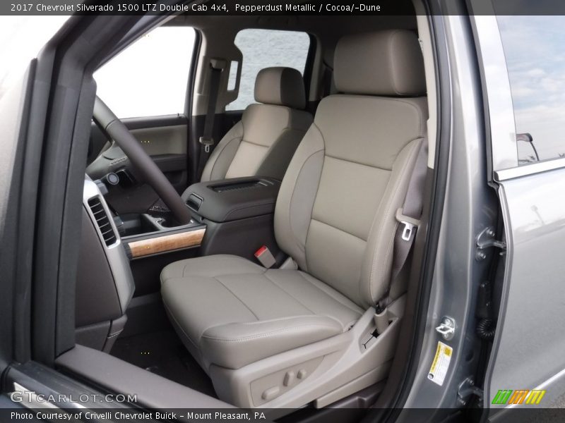 Pepperdust Metallic / Cocoa/­Dune 2017 Chevrolet Silverado 1500 LTZ Double Cab 4x4