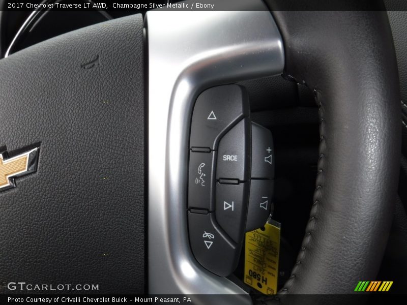 Champagne Silver Metallic / Ebony 2017 Chevrolet Traverse LT AWD