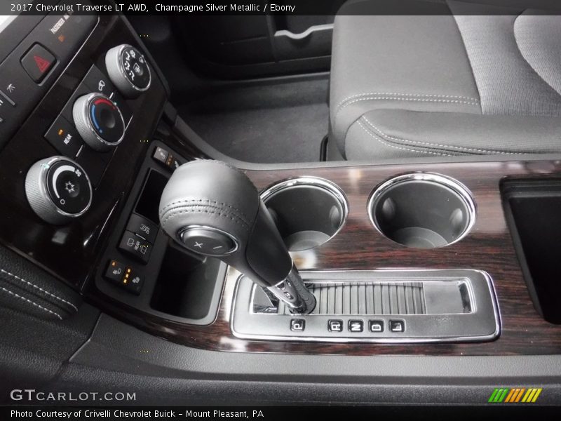 Champagne Silver Metallic / Ebony 2017 Chevrolet Traverse LT AWD