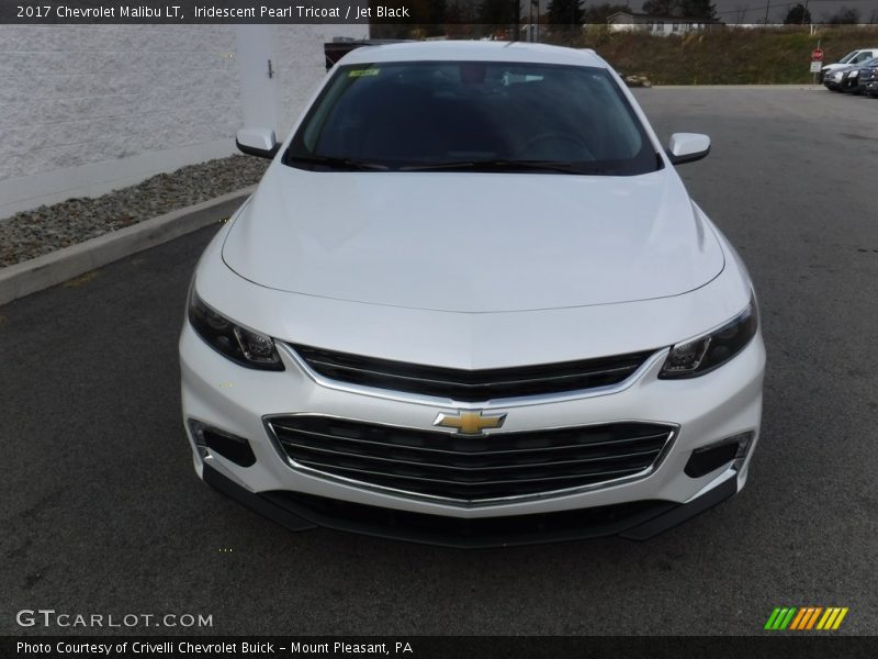 Iridescent Pearl Tricoat / Jet Black 2017 Chevrolet Malibu LT