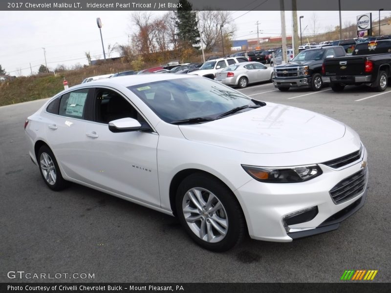 Iridescent Pearl Tricoat / Jet Black 2017 Chevrolet Malibu LT