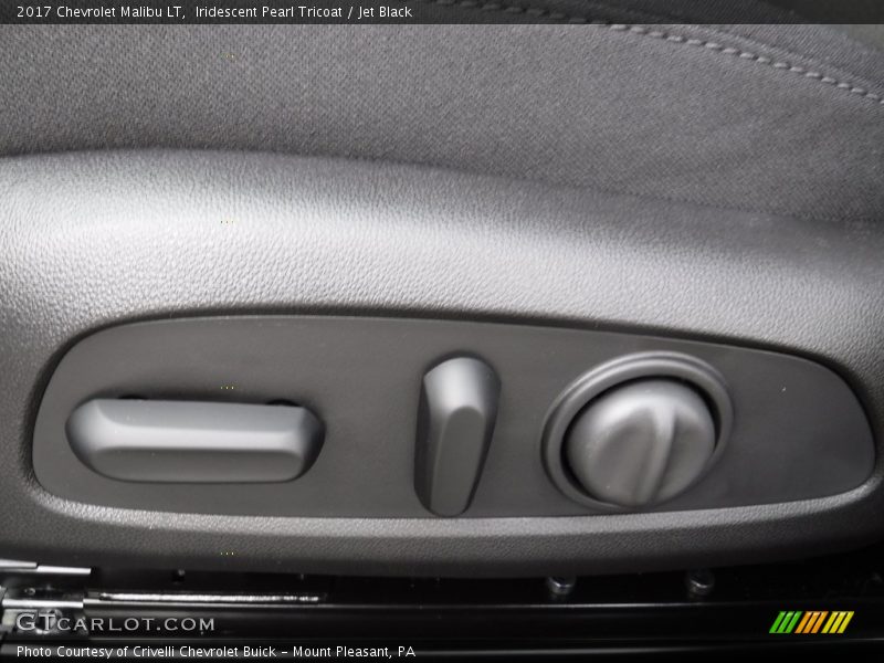 Iridescent Pearl Tricoat / Jet Black 2017 Chevrolet Malibu LT