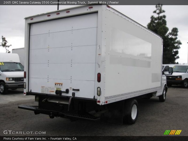 Summit White / Pewter 2005 GMC Savana Cutaway 3500 Commercial Moving Truck