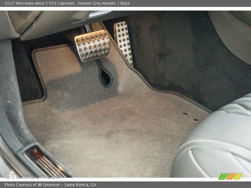 Controls of 2017 S 550 Cabriolet