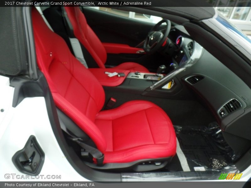 Arctic White / Adrenaline Red 2017 Chevrolet Corvette Grand Sport Convertible