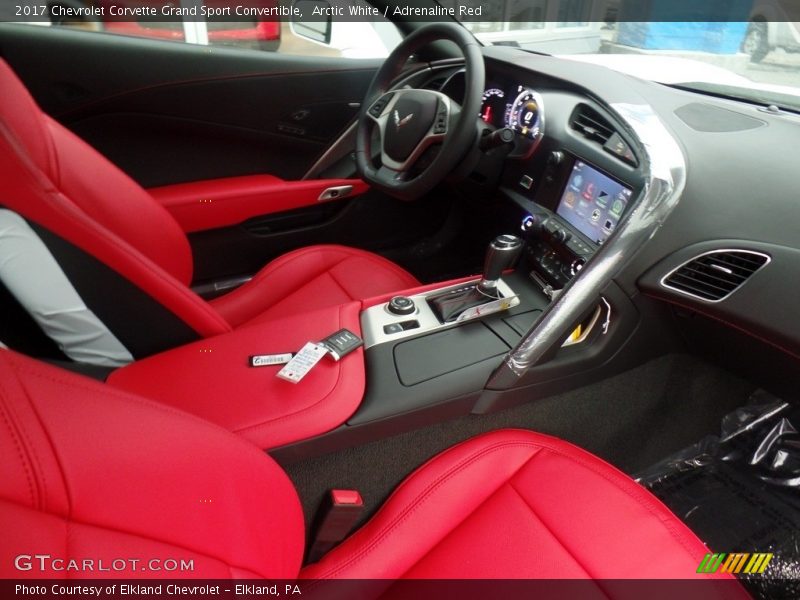 Arctic White / Adrenaline Red 2017 Chevrolet Corvette Grand Sport Convertible