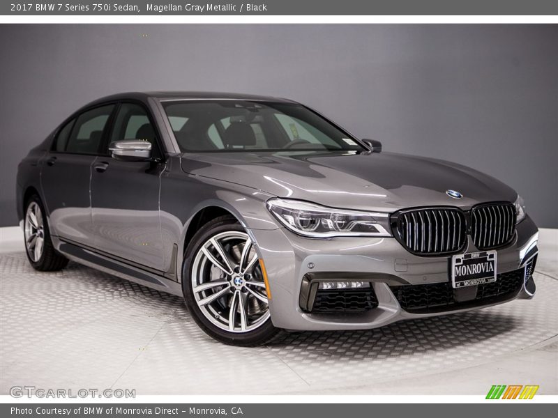 Front 3/4 View of 2017 7 Series 750i Sedan