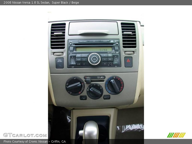 Super Black / Beige 2008 Nissan Versa 1.8 SL Sedan