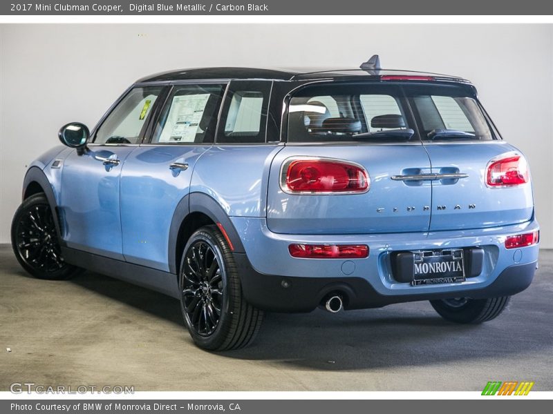 Digital Blue Metallic / Carbon Black 2017 Mini Clubman Cooper
