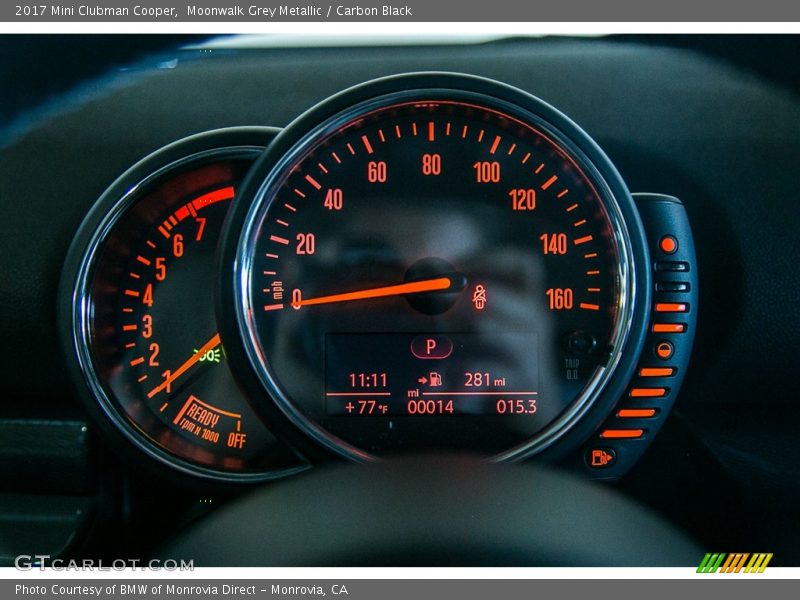 Moonwalk Grey Metallic / Carbon Black 2017 Mini Clubman Cooper