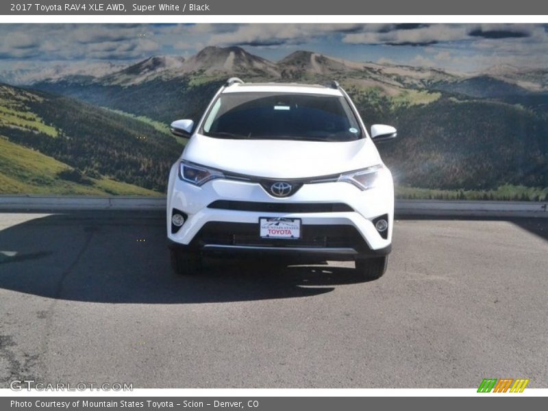 Super White / Black 2017 Toyota RAV4 XLE AWD