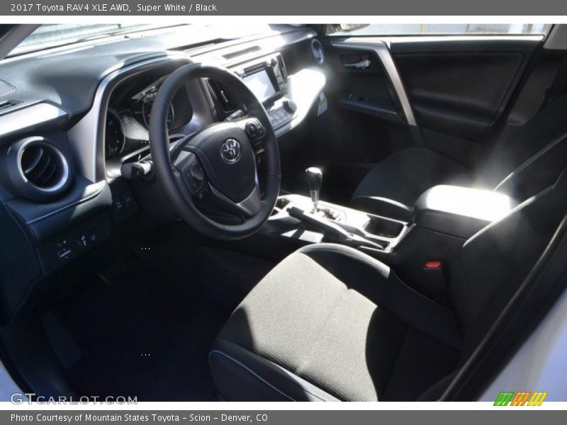 Super White / Black 2017 Toyota RAV4 XLE AWD