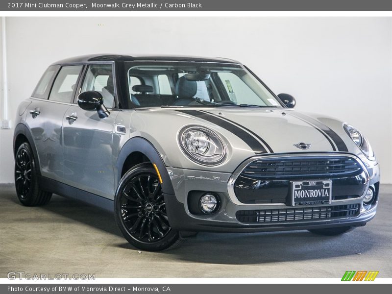 Front 3/4 View of 2017 Clubman Cooper