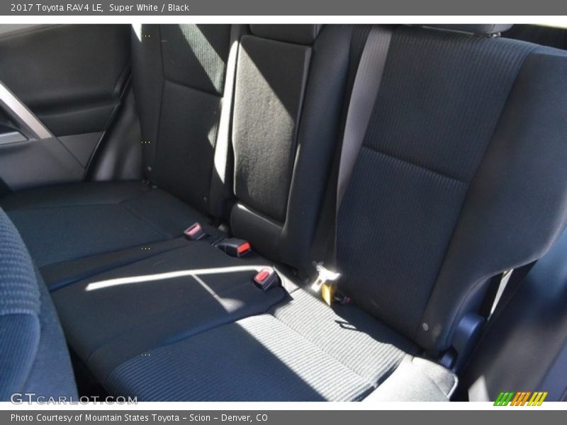 Super White / Black 2017 Toyota RAV4 LE