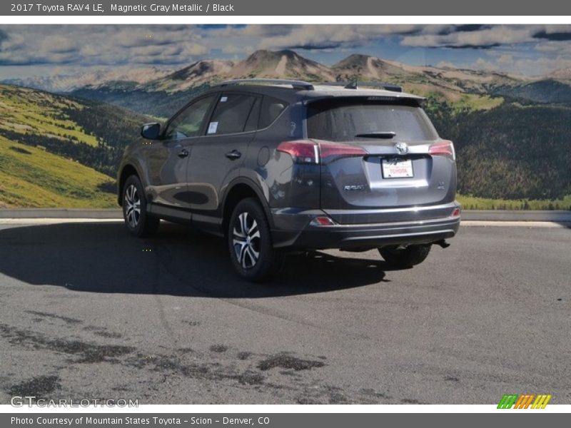 Magnetic Gray Metallic / Black 2017 Toyota RAV4 LE