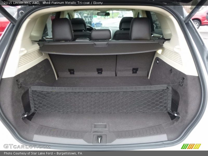 White Platinum Metallic Tri-coat / Ebony 2015 Lincoln MKC AWD
