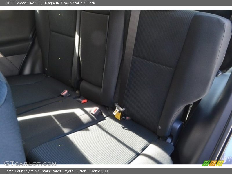 Magnetic Gray Metallic / Black 2017 Toyota RAV4 LE