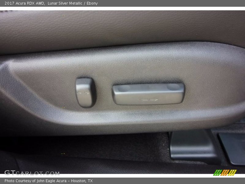 Controls of 2017 RDX AWD