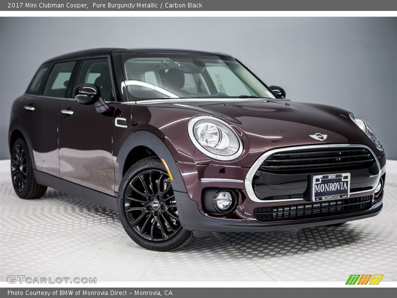 Front 3/4 View of 2017 Clubman Cooper