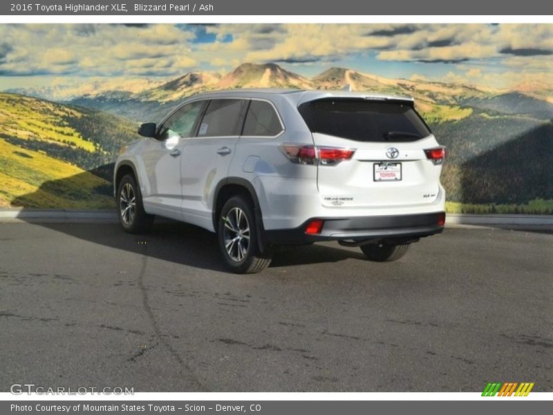 Blizzard Pearl / Ash 2016 Toyota Highlander XLE
