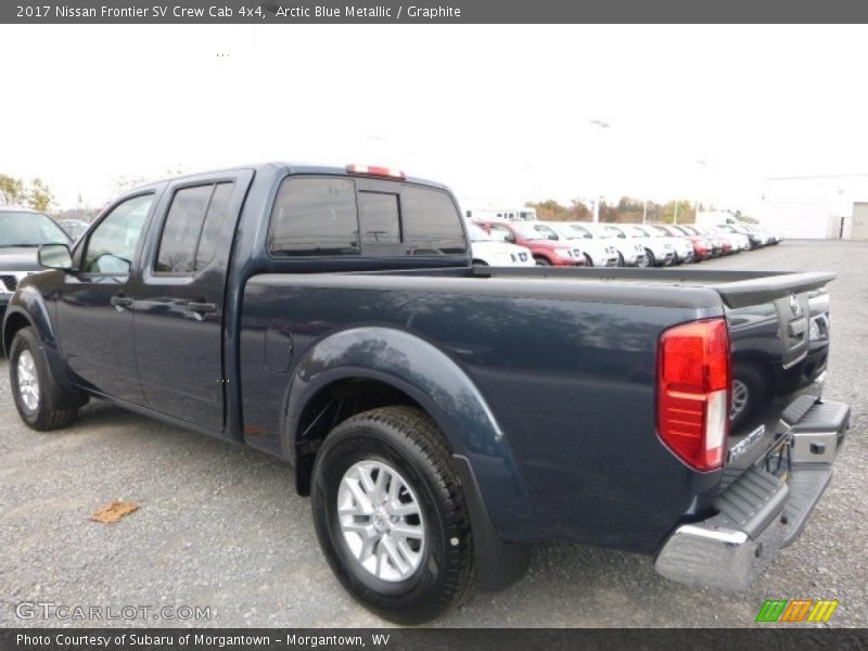 Arctic Blue Metallic / Graphite 2017 Nissan Frontier SV Crew Cab 4x4
