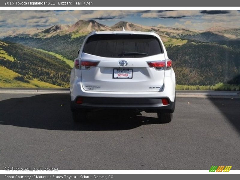 Blizzard Pearl / Ash 2016 Toyota Highlander XLE