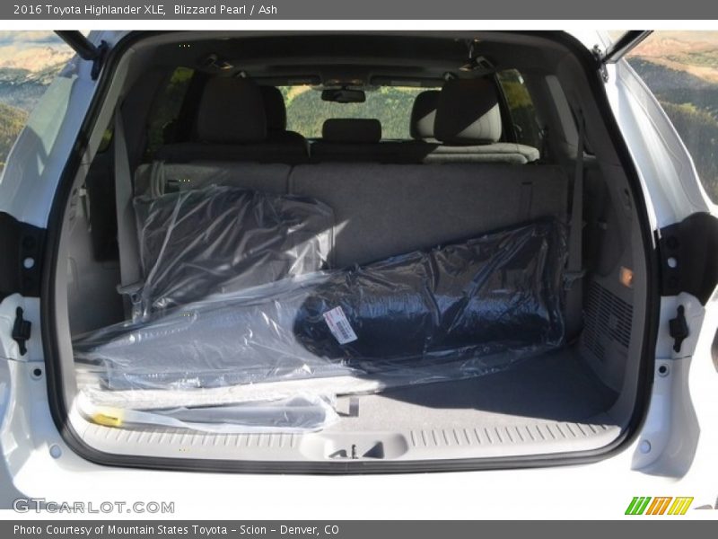 Blizzard Pearl / Ash 2016 Toyota Highlander XLE