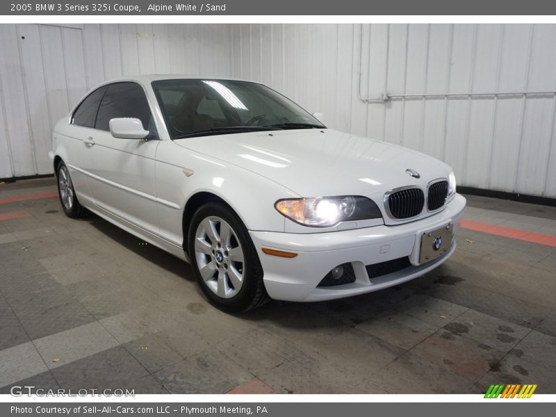 Alpine White / Sand 2005 BMW 3 Series 325i Coupe