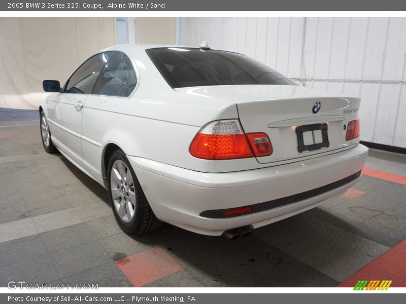 Alpine White / Sand 2005 BMW 3 Series 325i Coupe