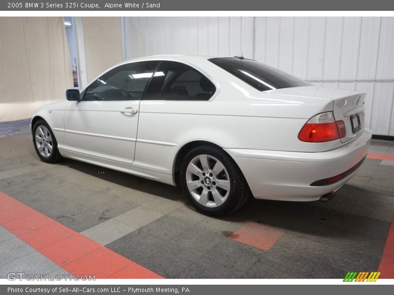 Alpine White / Sand 2005 BMW 3 Series 325i Coupe