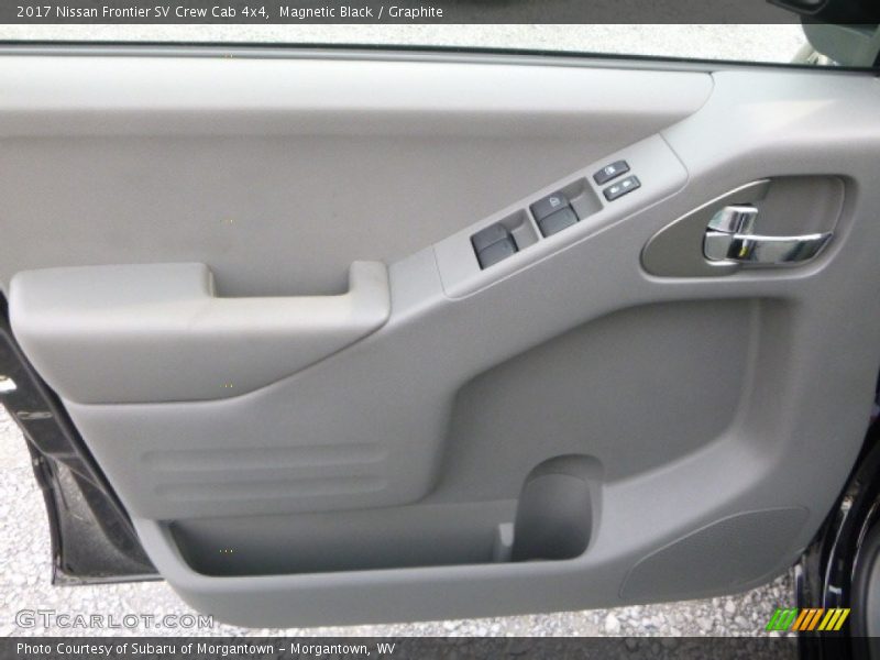 Door Panel of 2017 Frontier SV Crew Cab 4x4