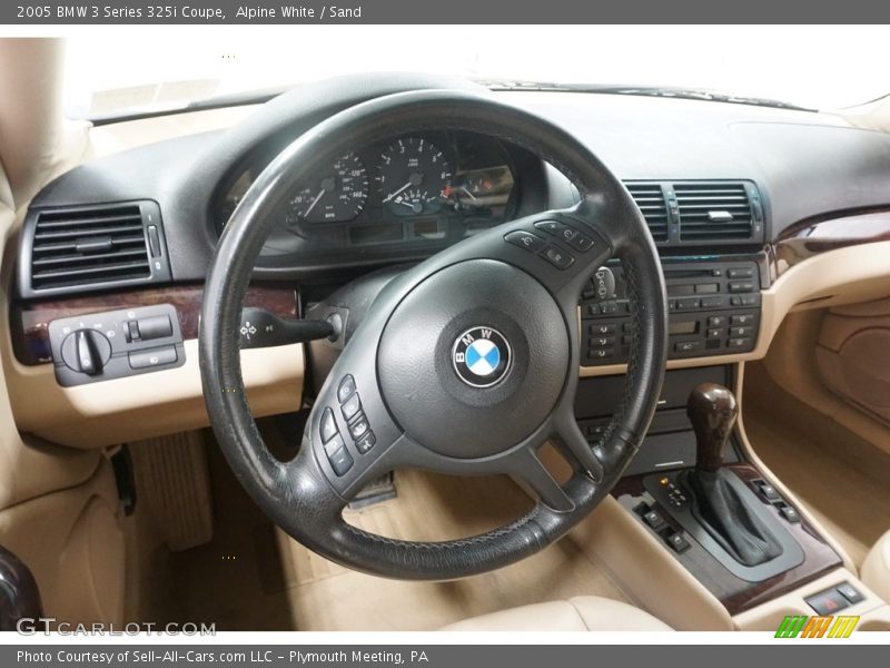 Alpine White / Sand 2005 BMW 3 Series 325i Coupe