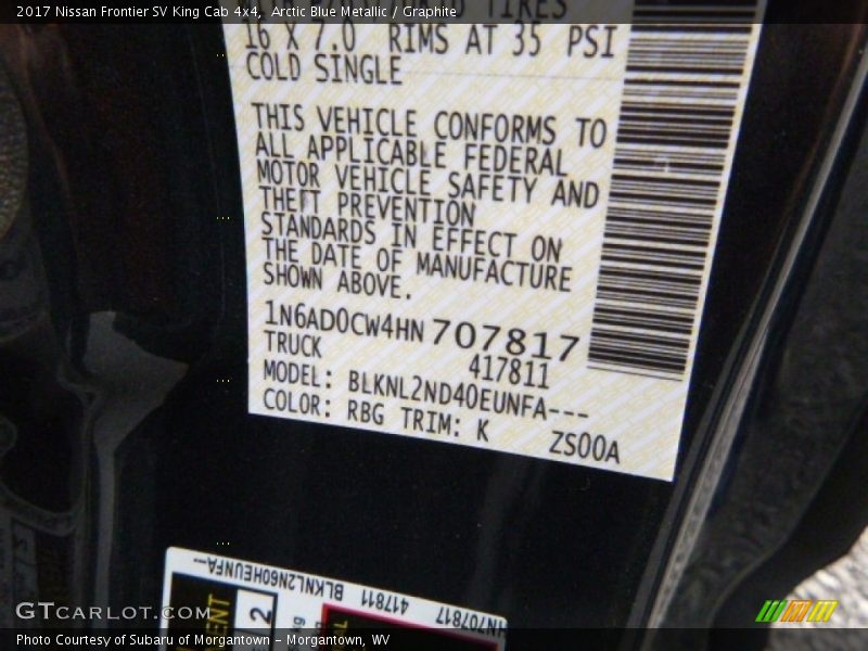 Arctic Blue Metallic / Graphite 2017 Nissan Frontier SV King Cab 4x4