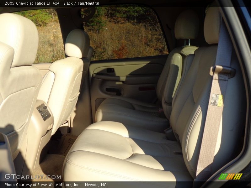 Black / Tan/Neutral 2005 Chevrolet Tahoe LT 4x4