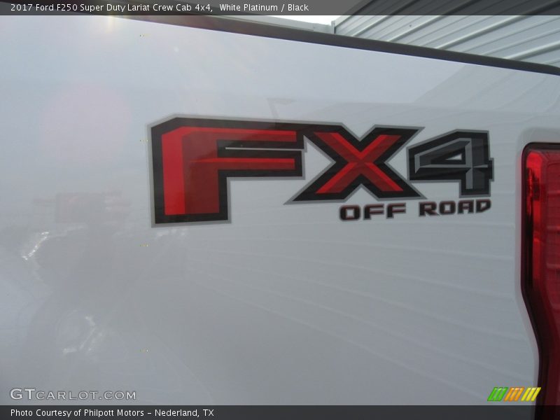 White Platinum / Black 2017 Ford F250 Super Duty Lariat Crew Cab 4x4
