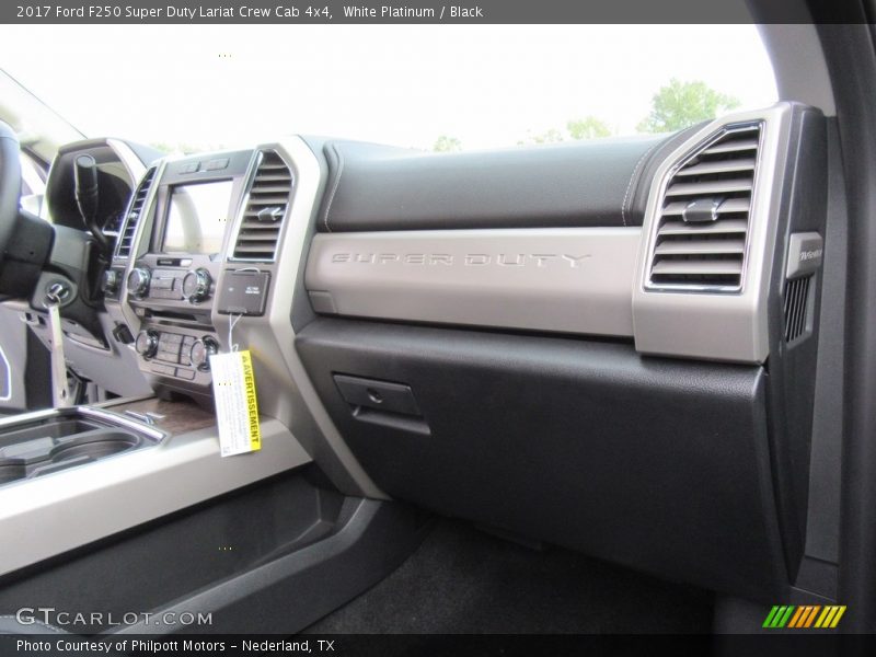 White Platinum / Black 2017 Ford F250 Super Duty Lariat Crew Cab 4x4