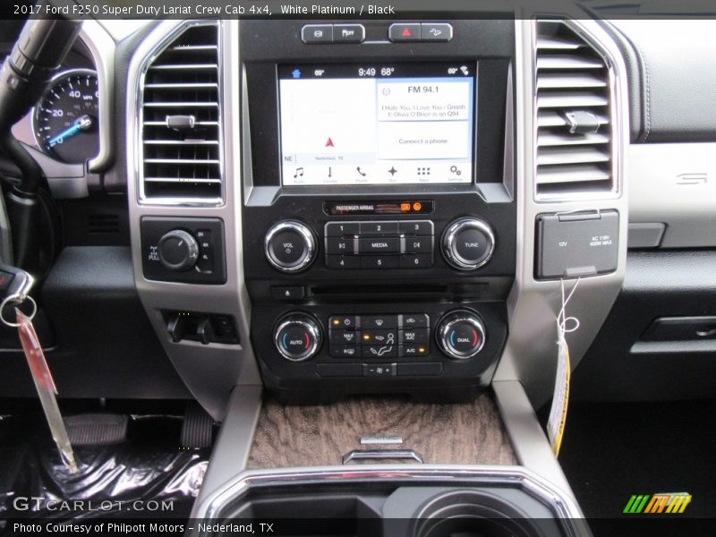Controls of 2017 F250 Super Duty Lariat Crew Cab 4x4