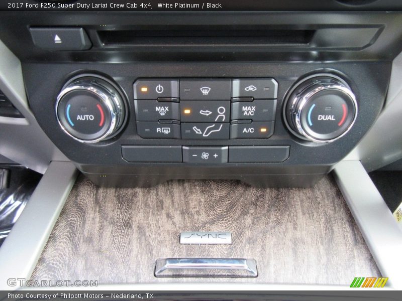 Controls of 2017 F250 Super Duty Lariat Crew Cab 4x4