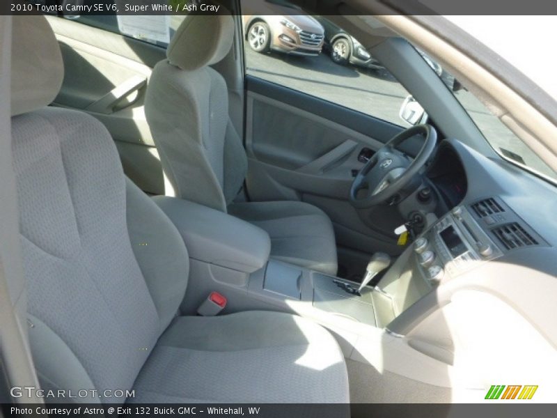 Super White / Ash Gray 2010 Toyota Camry SE V6