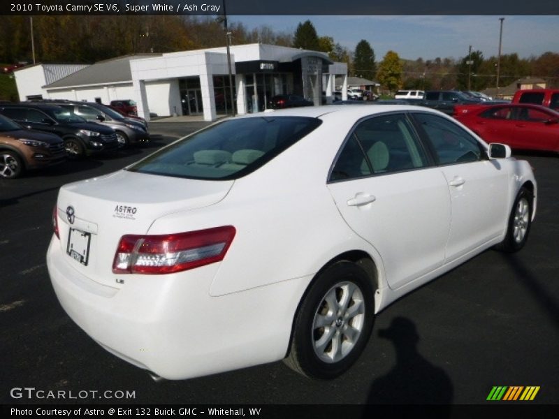 Super White / Ash Gray 2010 Toyota Camry SE V6