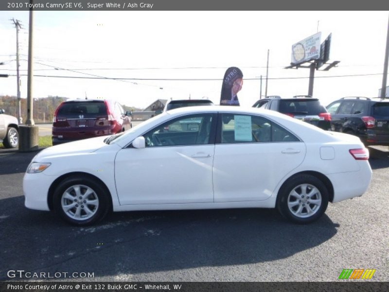 Super White / Ash Gray 2010 Toyota Camry SE V6