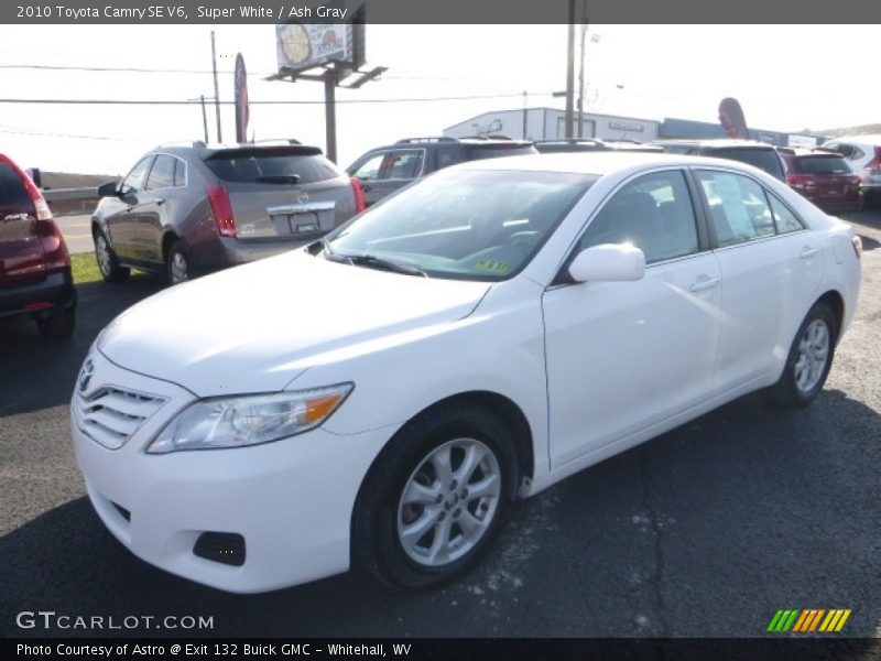 Super White / Ash Gray 2010 Toyota Camry SE V6